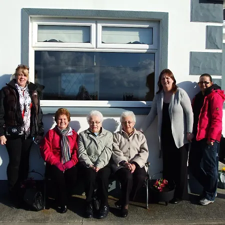 Inis Aoibhinn Achill Couette-café *